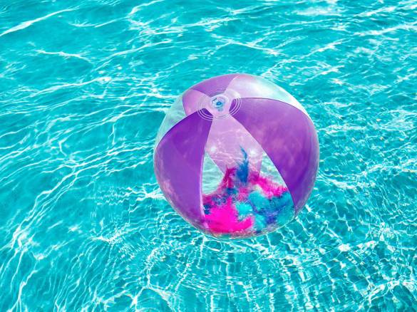 Ballon plume piscine 5